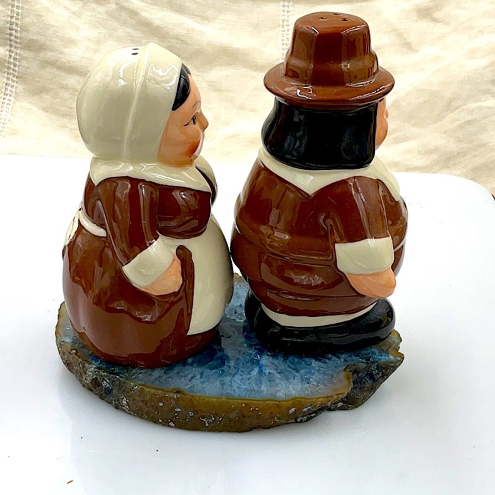 BrandNew,NeverUsed 2015 Publix Supermarkets ThePilgrimPair Salt & Pepper Shakers - Picture 3 of 7